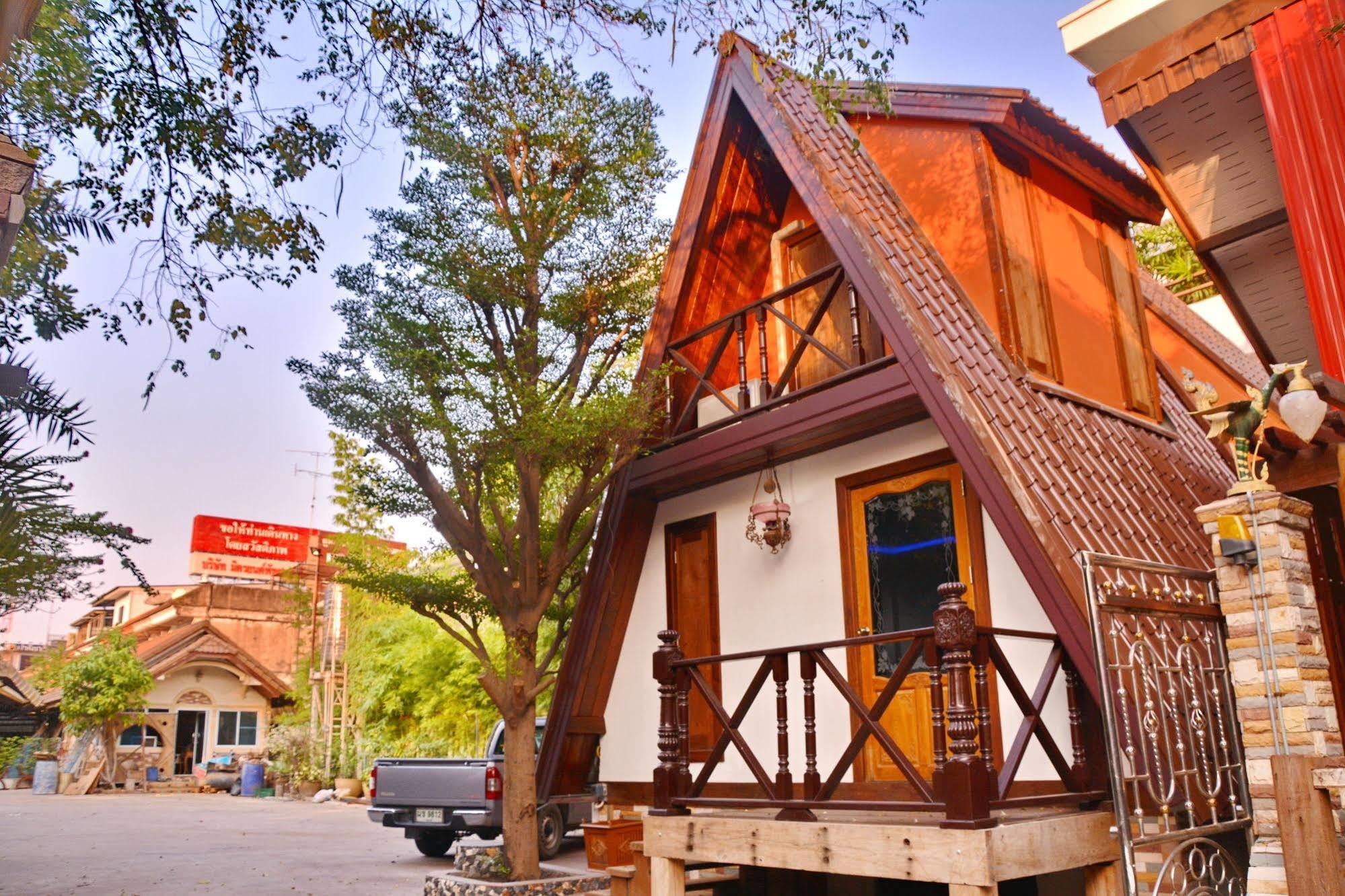 Khunsri Resort Art Boutique Hotel Pattaya Exterior foto