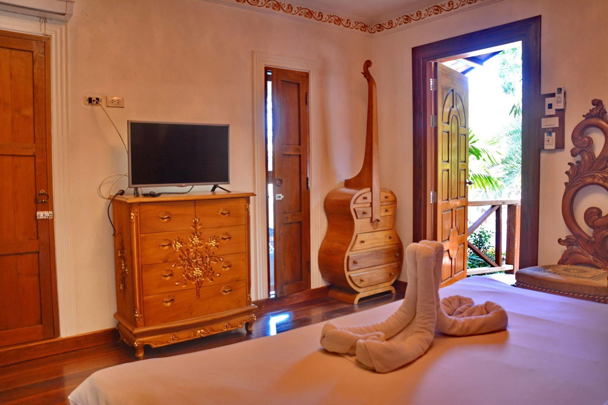 Khunsri Resort Art Boutique Hotel Pattaya Exterior foto
